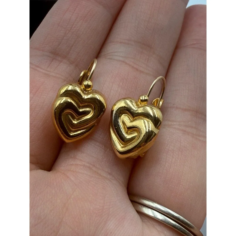 Vintage Gold Tone Puffy Heart Leverback Earrings Interlocking Swirl Design Kids‎